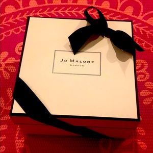 JO MALONE cardboard box